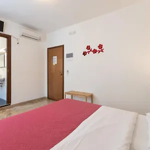 https://bb-216-venice.hotelinveneto.com