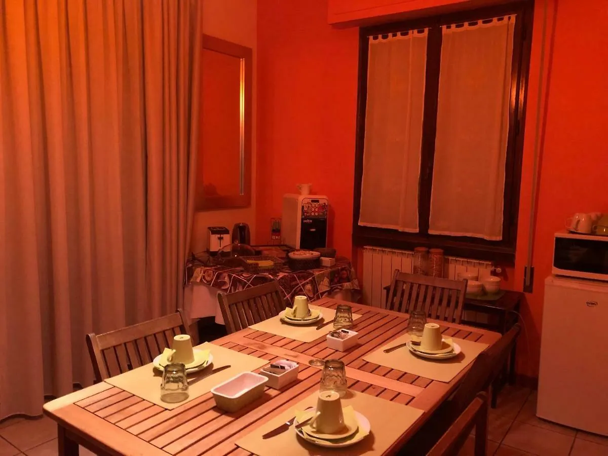 ** Bed & Breakfast Caffeletti Friendly B&B Torre del Lago Puccini Italy